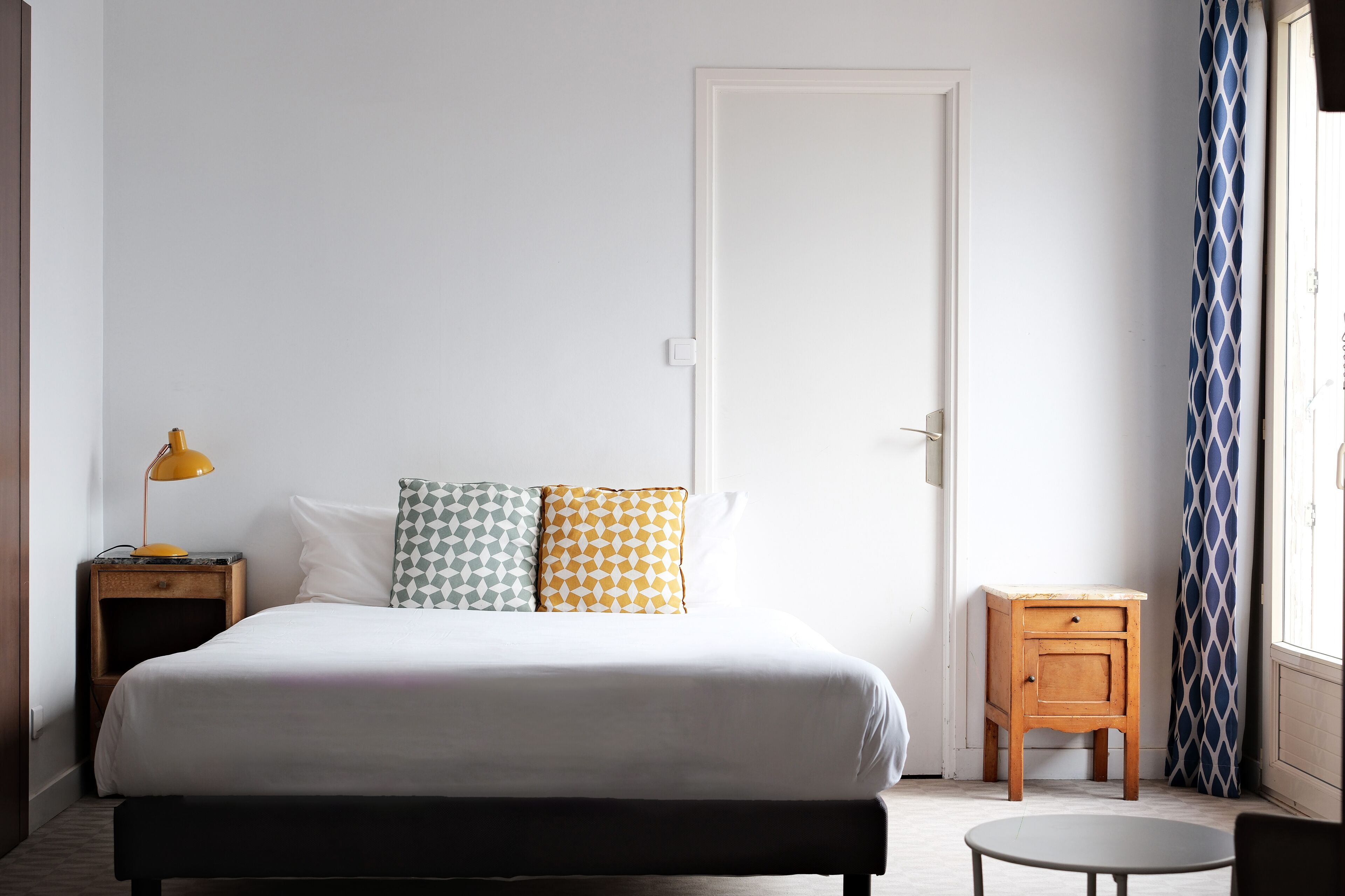 studio, balcony, harbour view | 1 bedroom, individually decorated, individually furnished, desk