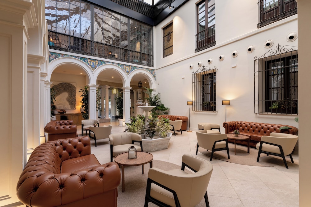 H10 Palacio Colomera by null