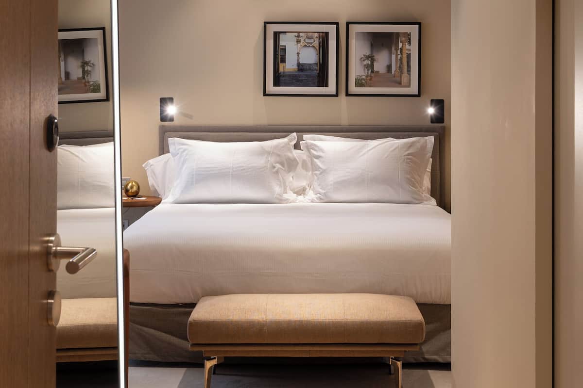 Literie de qualité supérieure, couette en duvet d'oie, minibar