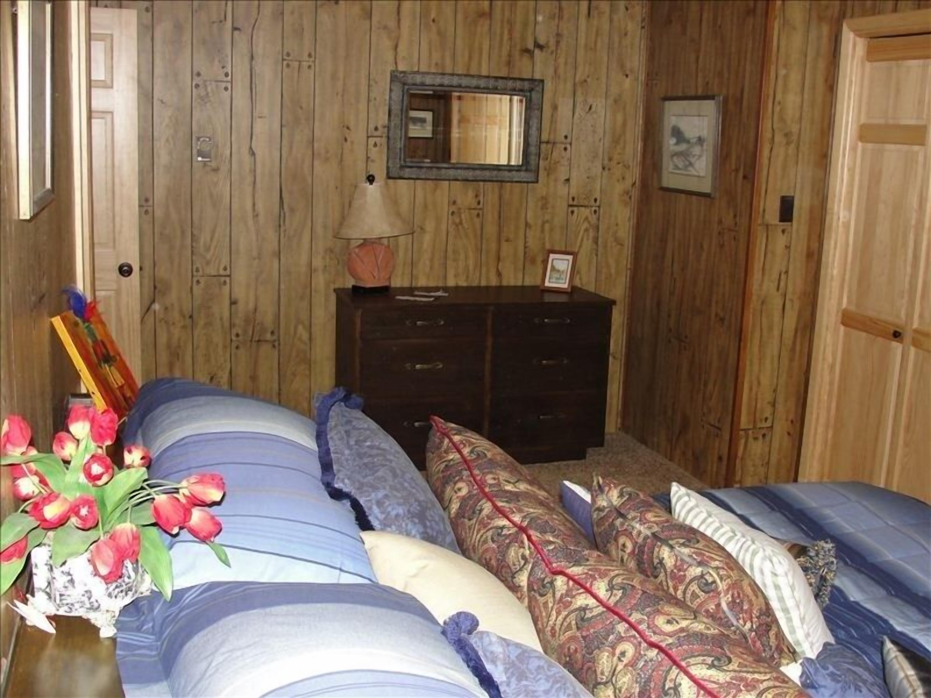 Enchanting Mountain Get-a-Way, 3 Bedroom/3 Bath