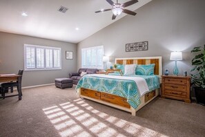 8 bedrooms, desk, iron/ironing board, travel crib