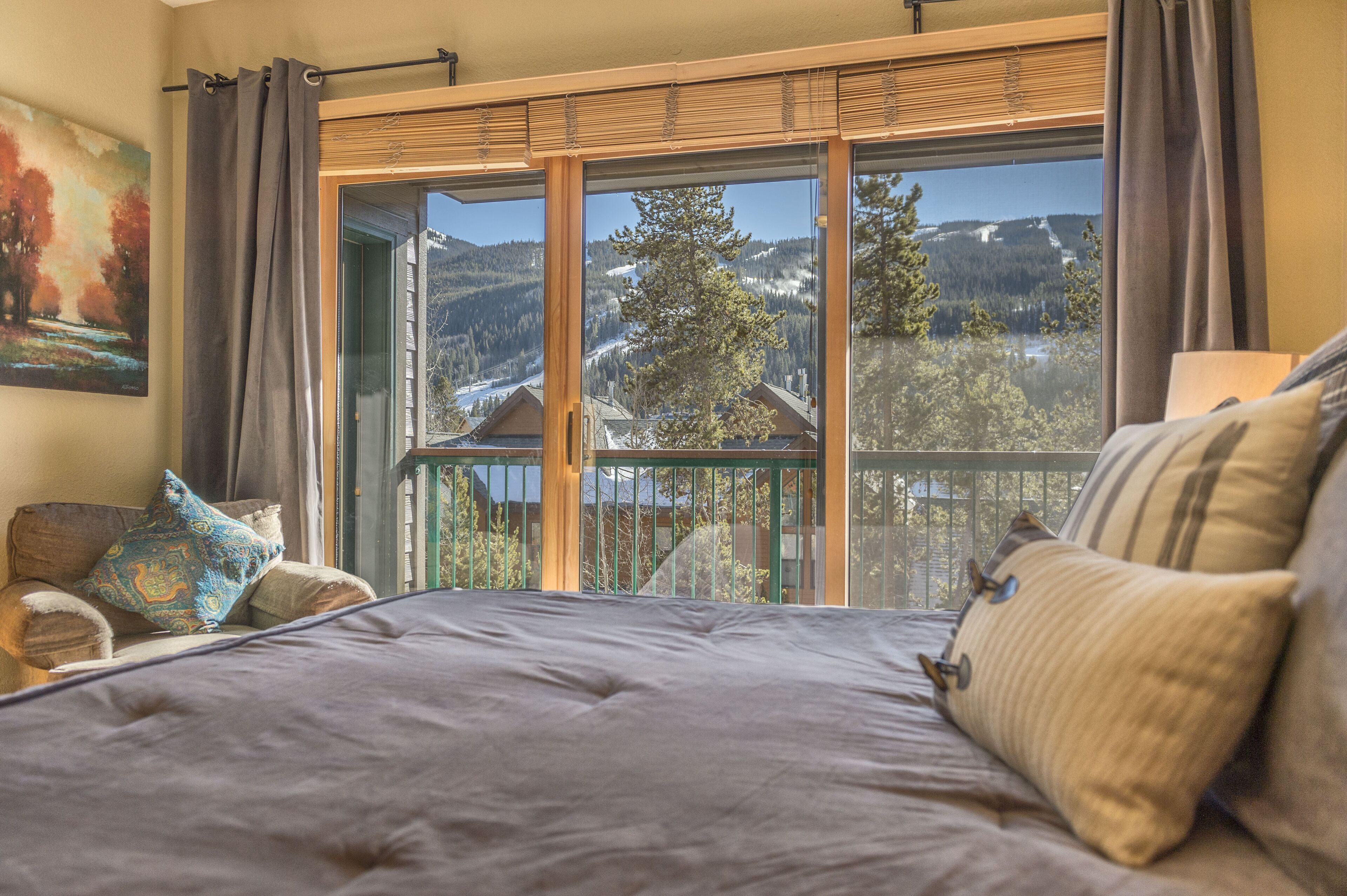 4 soverom, strykejern/-brett, wi-fi og sengetøy