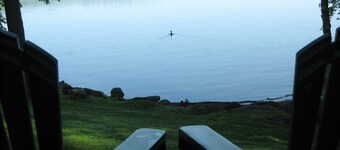 Lakeside Cottage with all the amenities 