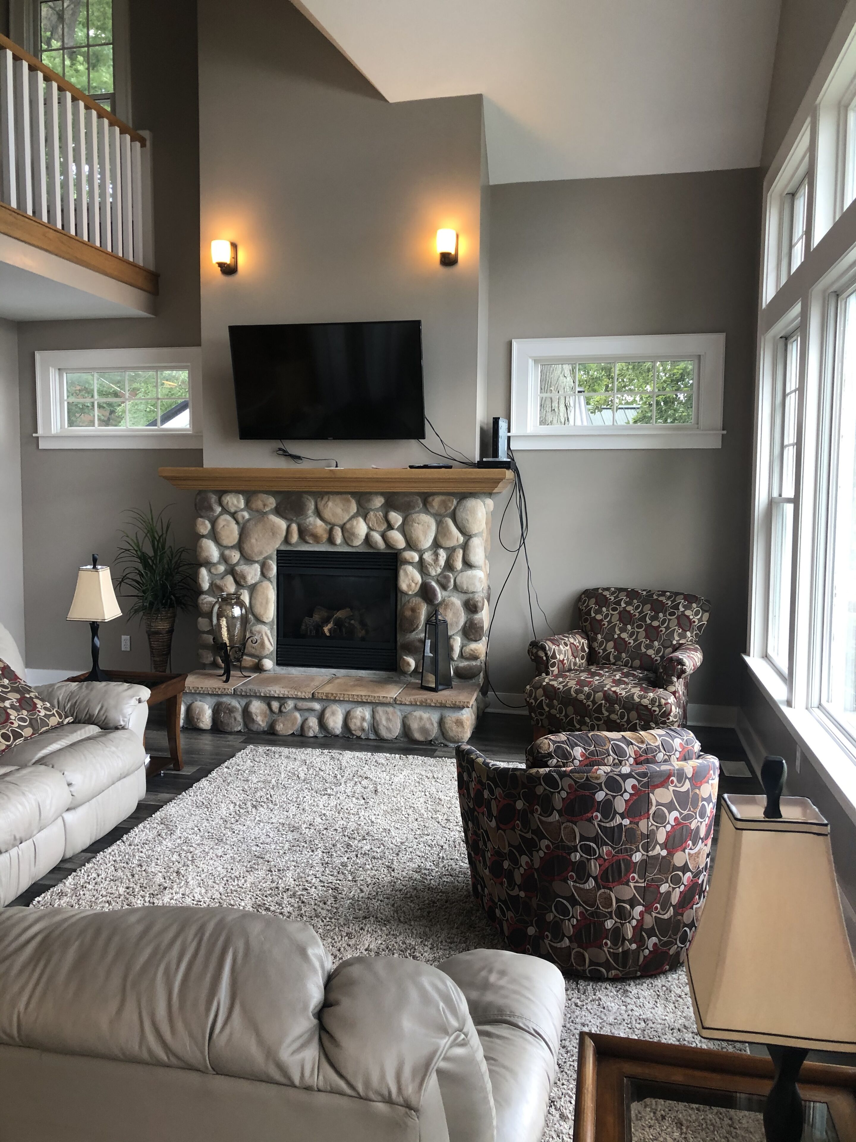 Beautiful Lake James Lake House- Angola, Indiana