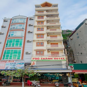 Mặt tiền nơi lưu trú