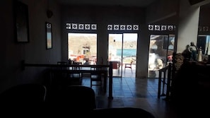 Breakfast, lunch, dinner served; local and international cuisine