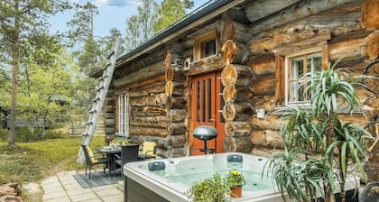 Kuukkeli Hirvas Suite