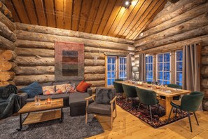 Superior Suite, 2 Bedrooms, Non Smoking, Sauna | Dining room - Kuukkeli Hirvas Suite (Saariselka)