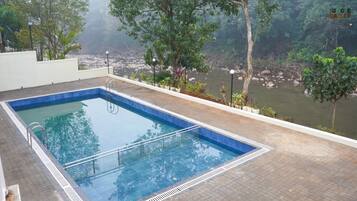 Piscina al aire libre