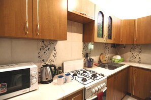 Signature Shared Dormitory | Private kitchen