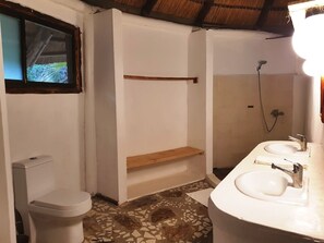 코티지, 바다 전망 | 욕실 | 샤워 시설, 무료 세면용품, 타월