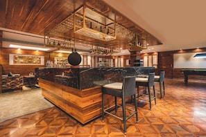 Bar (in der Unterkunft)