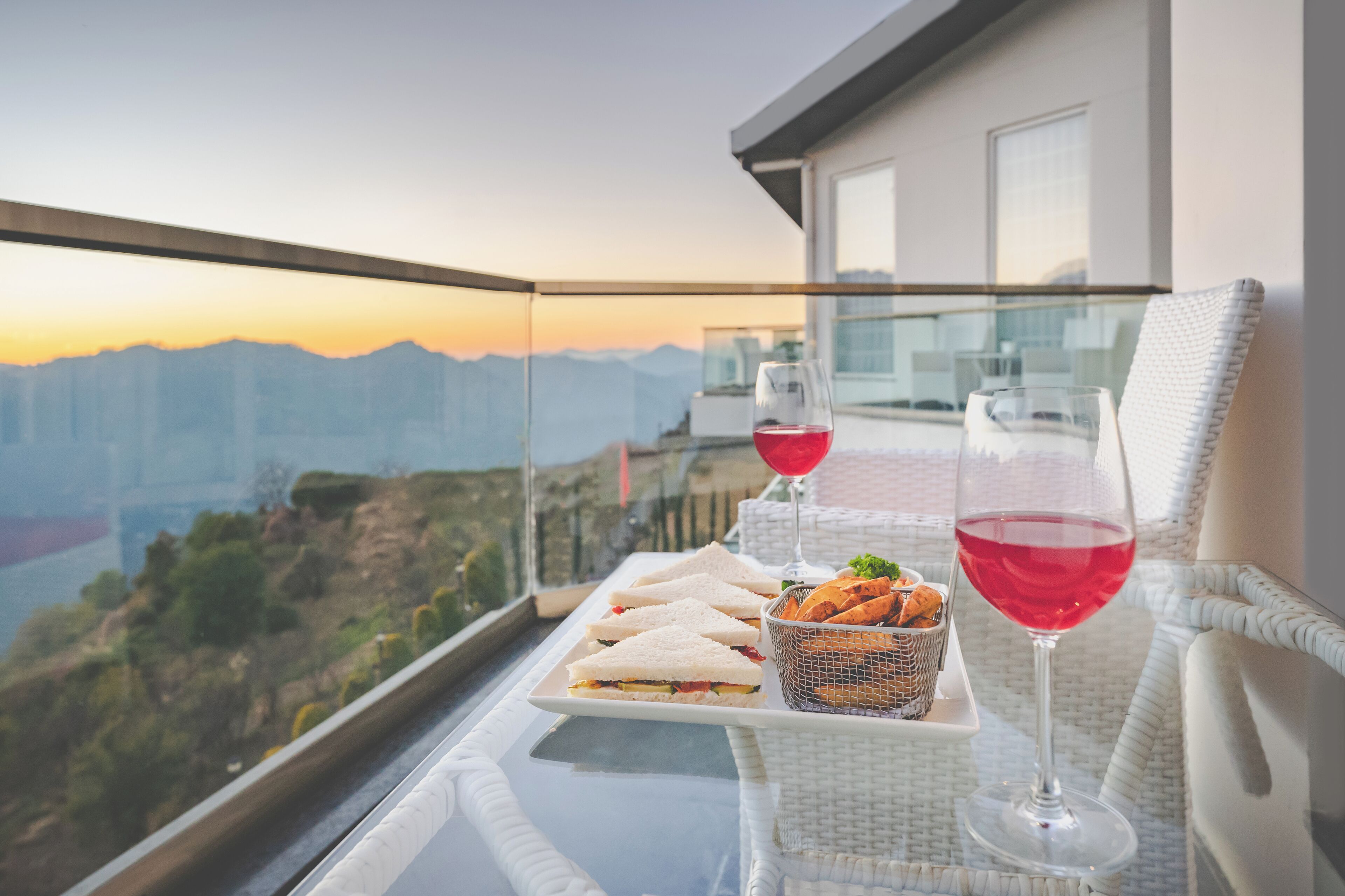 suite, 1 queen bed, garden view | view from room