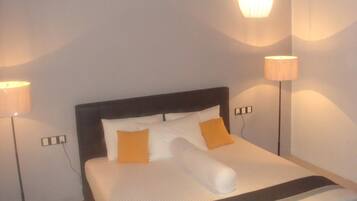Rollaway beds, free WiFi