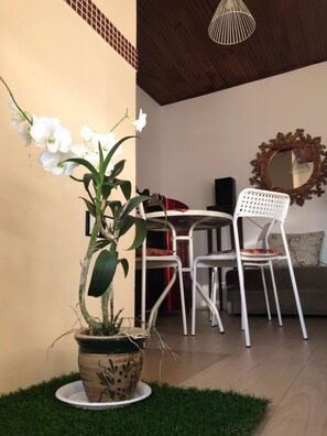 Interior - IQuest Colombo (Nugegoda)