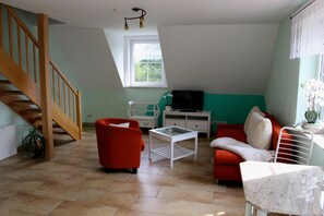 Apartment (Lukas) | Living room - Steffi's Hafenstübchen (Burg (Spreewald))