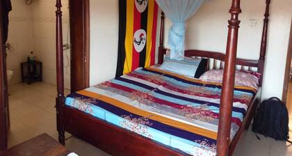 UNE MAISON LOIN DE VOTRE MAISON!