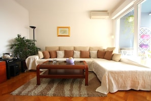 Living room - Deluxe Sea View Apartment Split (Split)
