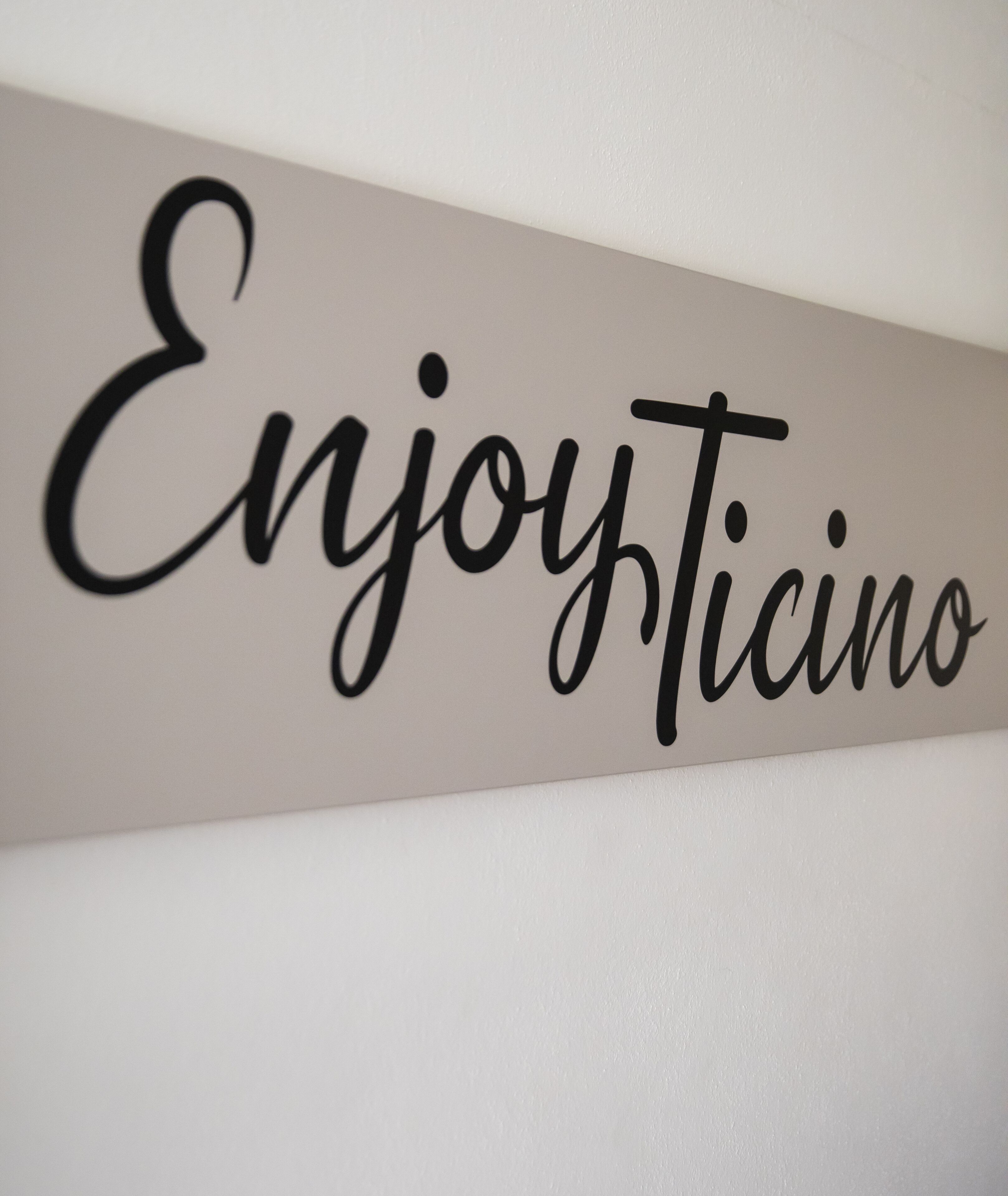 in-room safe, individually decorated, individually furnished, desk