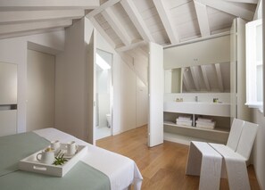 7 bedrooms, in-room safe, desk, soundproofing - Prime location! Owner-direct Garden Villa with top Services – Villa Orti (Dubrovnik)