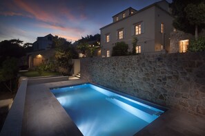 Piscine extérieure, piscine chauffée