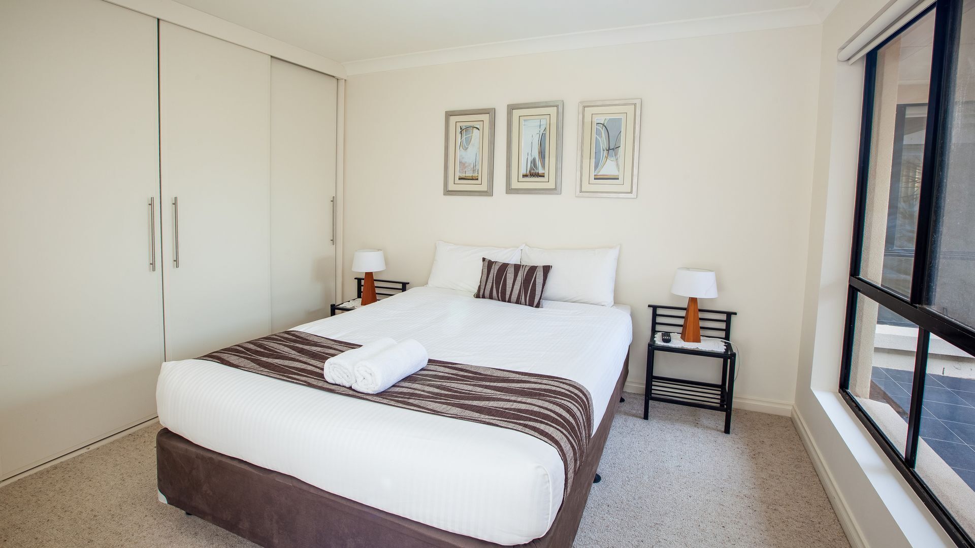 Stately Moorings - Luxury Large home with amazing views — image 10