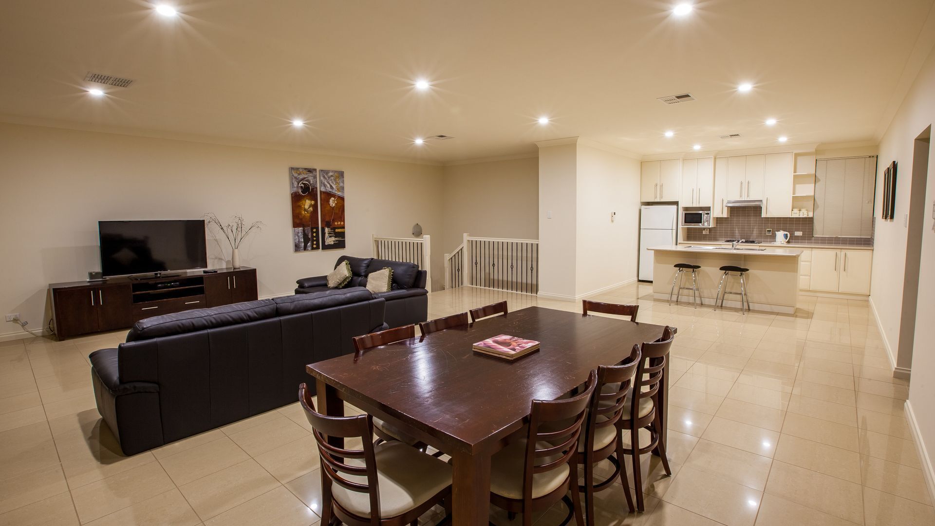 Stately Moorings - Luxury Large home with amazing views — image 4