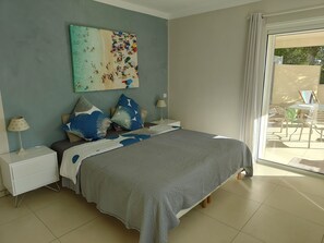 1 chambre, fer et planche à repasser, Wi-Fi, draps fournis