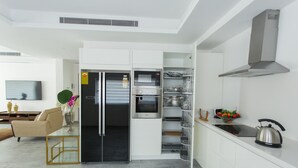 Ảnh chưa phân loại, 2 trong số 75 ảnh, nút