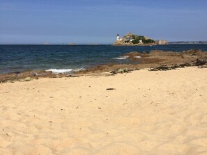 Beach - Les Chambres du Mad (Henvic)