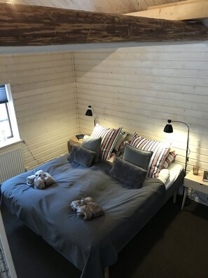 Iron/ironing board, cots/infant beds, rollaway beds, free WiFi - Lillstugan (Karlstad)