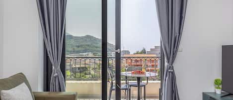 Luxury Apartment, 1 Bedroom (A1) | Living area