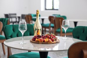 Restaurant - Adriatic Residence (Becici)