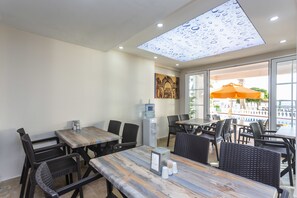 Breakfast, lunch and dinner served - Bodrum Moonlight Hotel (Bodrum)