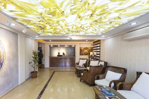 Lobby - Bodrum Moonlight Hotel (Bodrum)