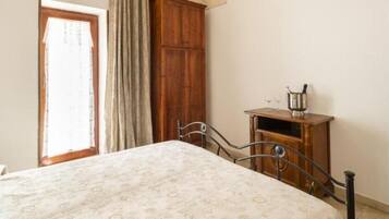 1 dormitorio, wifi, ropa de cama