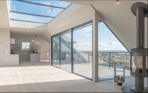 مكواة/لوح كي وواي فاي مجانًا وملاءات أسرّة