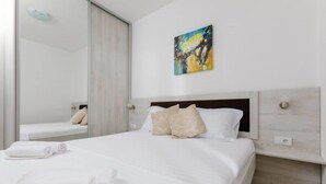 Basic Apartment, Sea View - Apartments Mia Krasici (Tivat)
