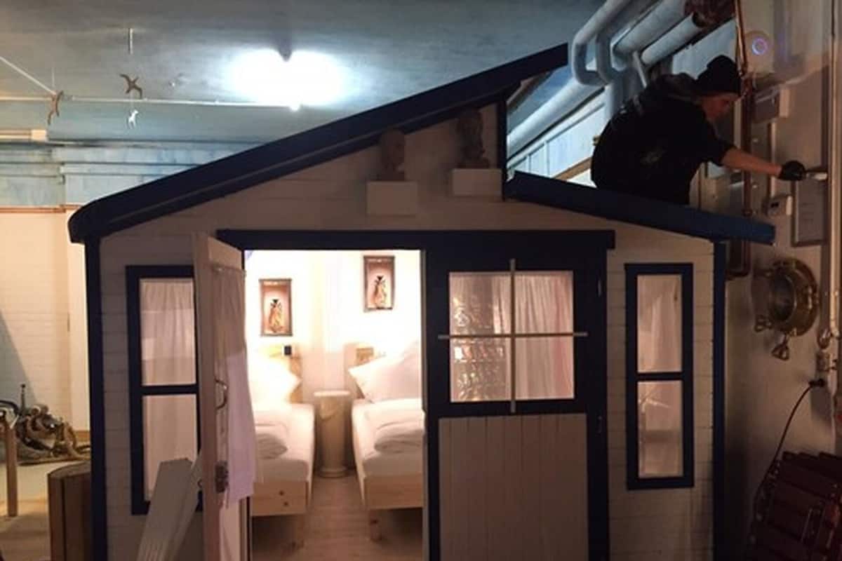 Triple Room, Shared Bathroom (Cabin Greece)