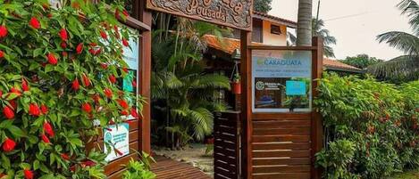 Fachada da propriedade