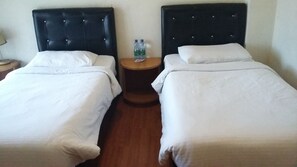 Twin Room | In-room safe, individually furnished, blackout drapes, soundproofing