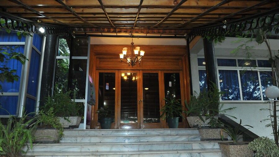 Semein Hotel