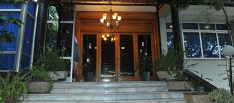 Semein Hotel