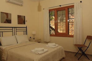 3 bedrooms, desk - Villa Kalamaki (Kas)