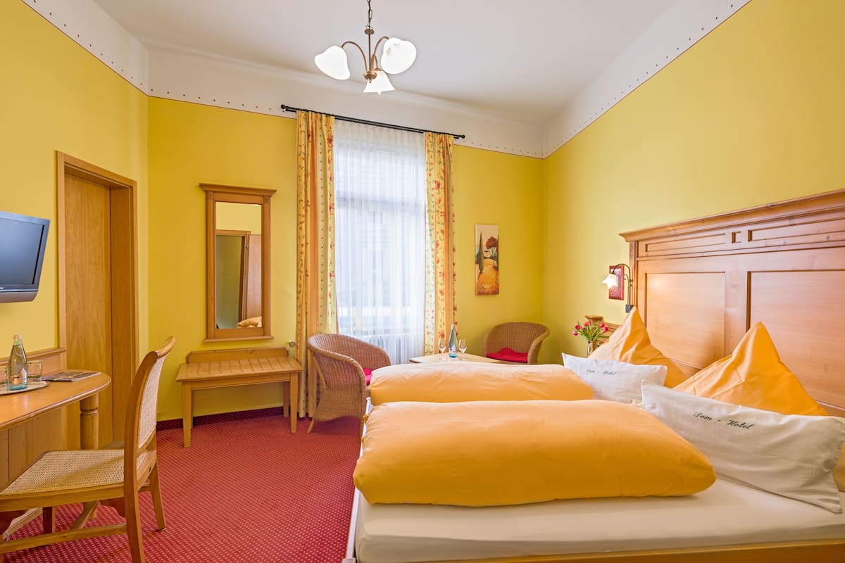 Double Room | Down comforters, free WiFi, bed sheets