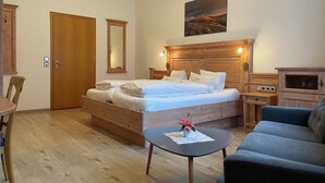 ألحفة محشوة بالريش وواي فاي مجانًا وملاءات أسرّة