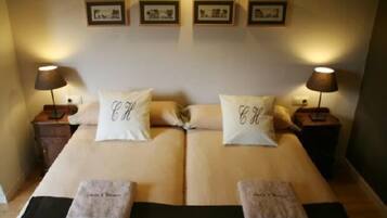 4 chambres, lit parapluie, Wi-Fi gratuit, draps fournis