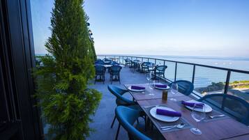 Frühstück, Mittagessen, Abendessen, internationale Küche