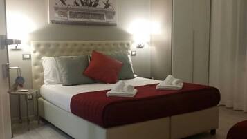 3 bedrooms, soundproofing, iron/ironing board, travel crib