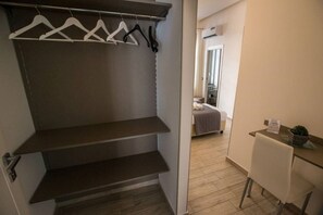 3 bedrooms, soundproofing, iron/ironing board, travel cot
